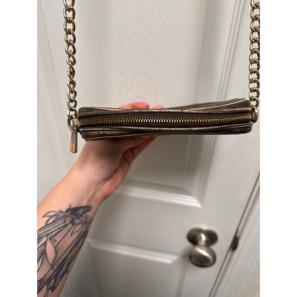 Michael Kors Mini Micro Logo Cross Body Bag - Picture 6 of 10